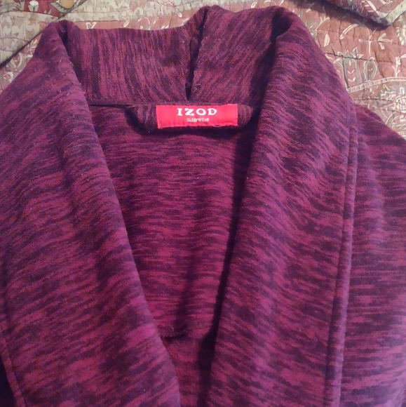 Izod Men's Robe - Picture 5 of 10